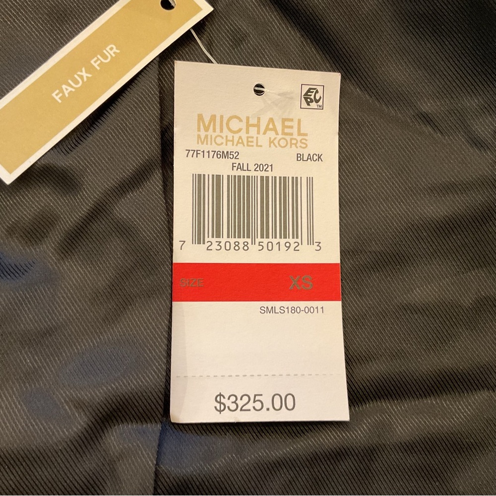 Michael Michael Kors Black Faux Fur‎ Vest NWT - Picture 6 of 10